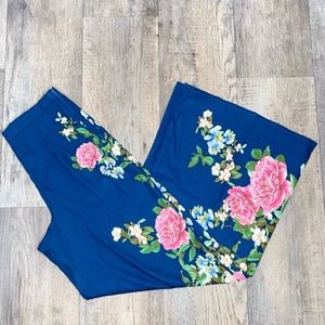 [SOLD] Forever 21 Floral Wide Leg Pants